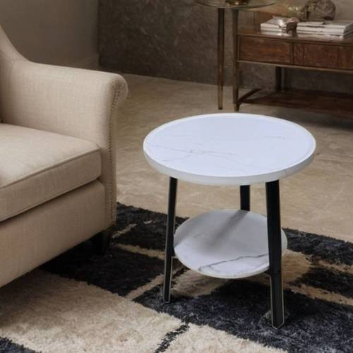 طاولة مفردة
