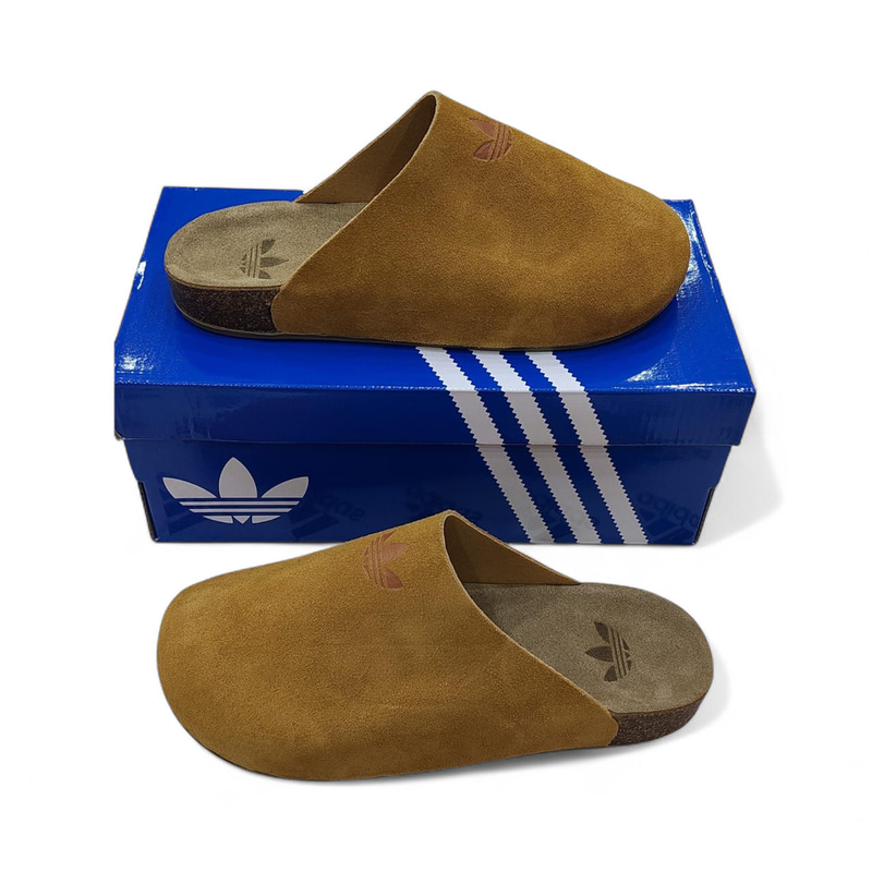  حذاء Adidas Adimule