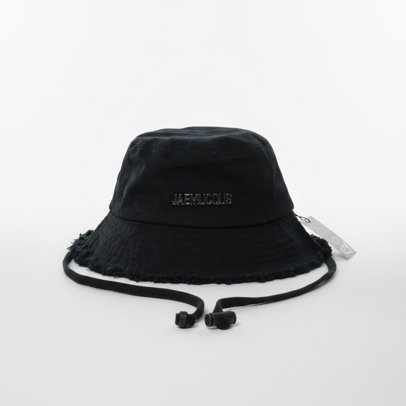  كاب بحري Jacquemus