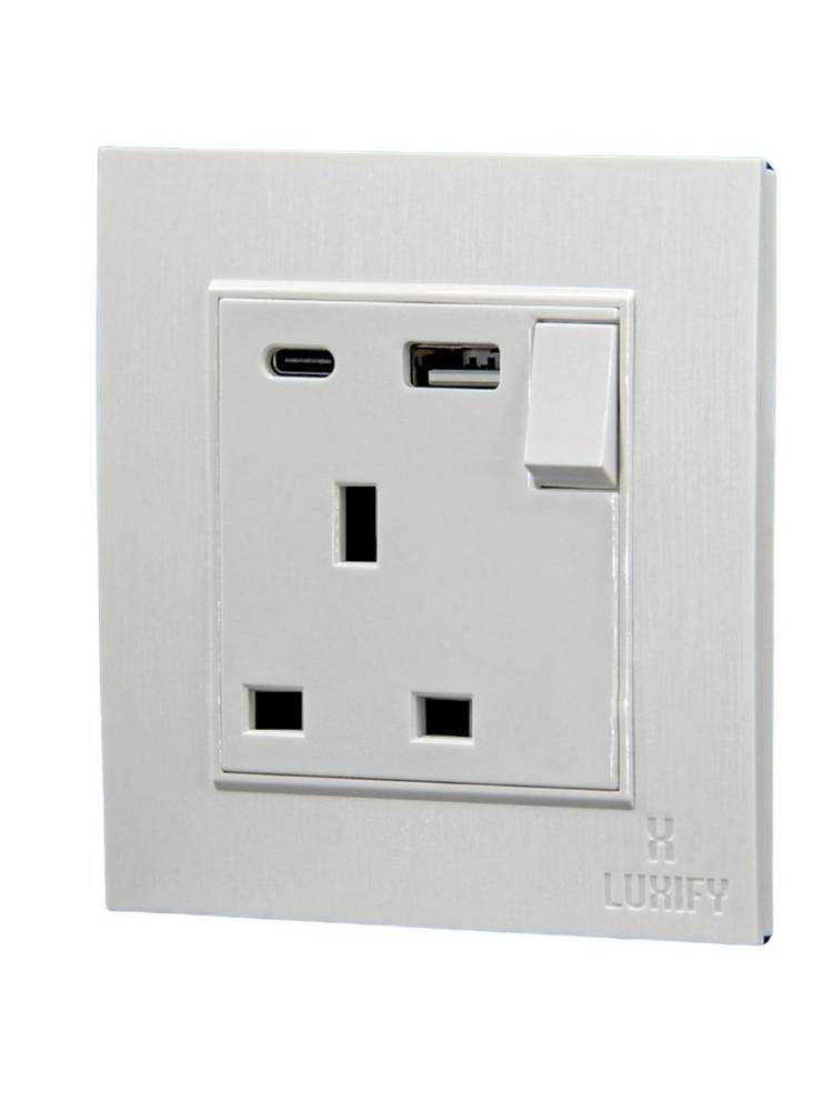 فيش 13 امبير +TYPEC +USB ابيض LUXIFY