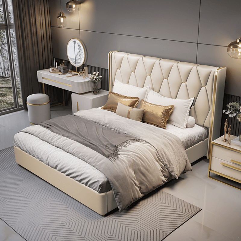 سرير ماستر من الجلد الطبيعي بحواف متدفقة وتصميم إيطالي فاخر