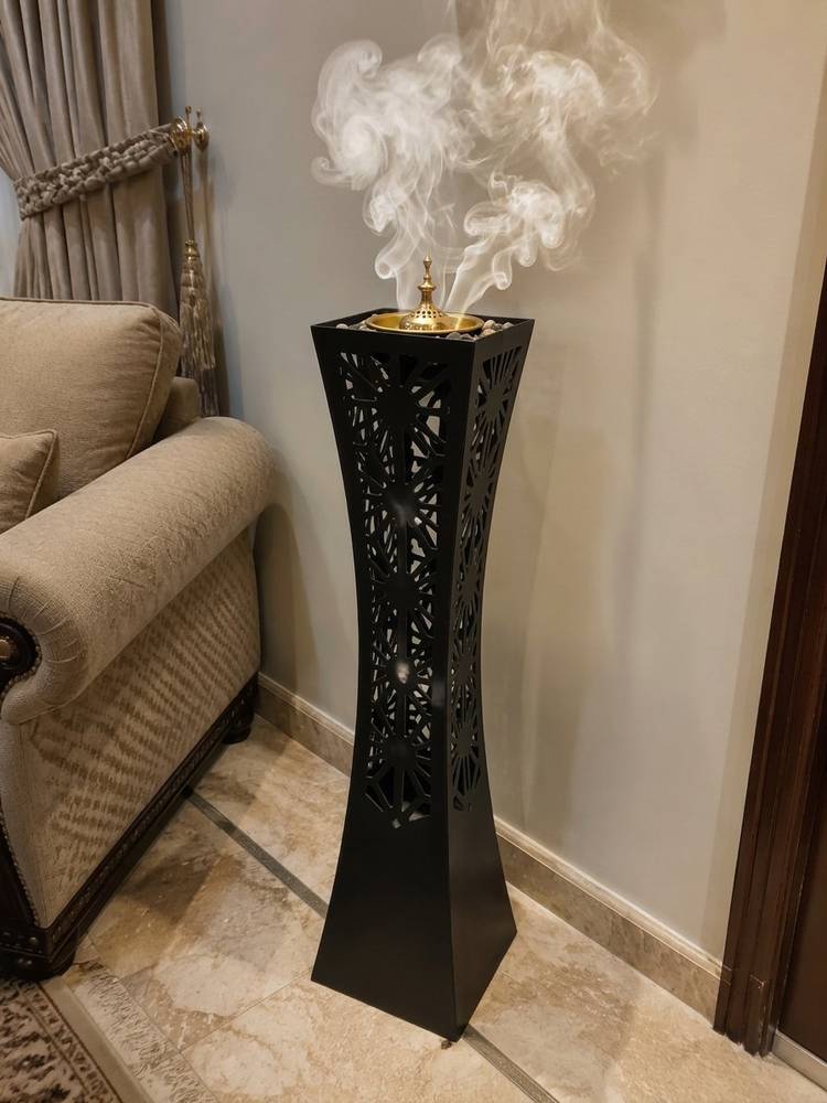 مبخرة سوداء فاخرة طويلة للمدخل  Rovica