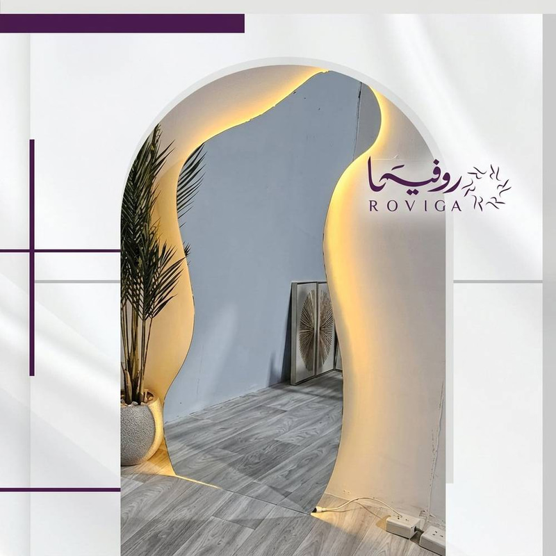 مرآة LED مع إضاءة عصري وأنيق  Rovica