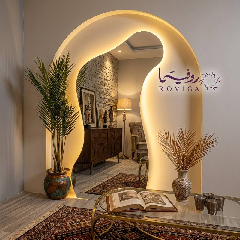مرآة LED مع إضاءة عصري وأنيق  Rovica