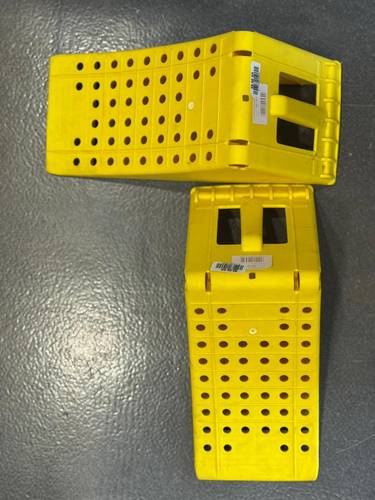 FLOTOOL HEAVY DUTY WHEEL CHOCKS #800215