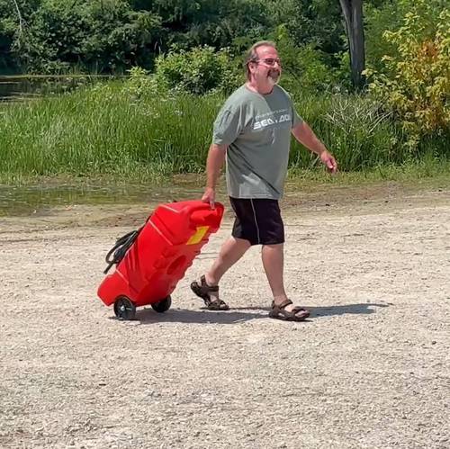 GASOLINE JERRYCAN + FILLING PIPE 53 LITERS
