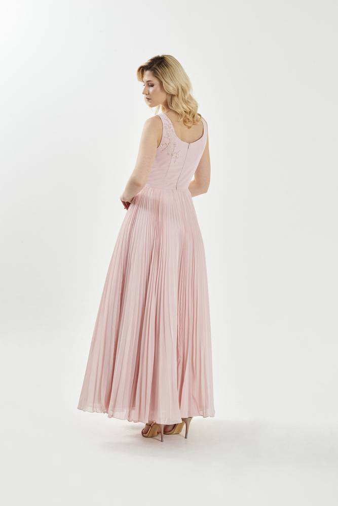 Wide pleated dress