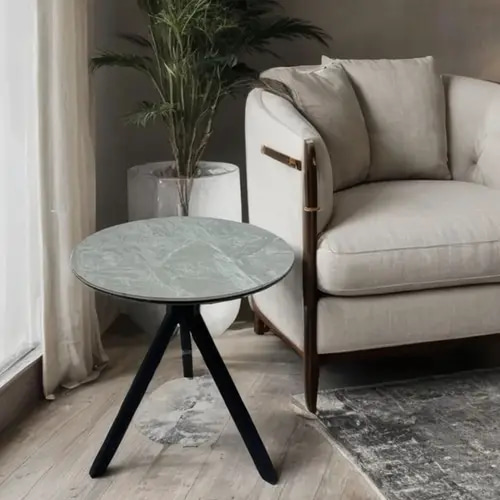 طاولة مفرد سيراميك مقاس 70*70 سم والارتفاع 75 سم 