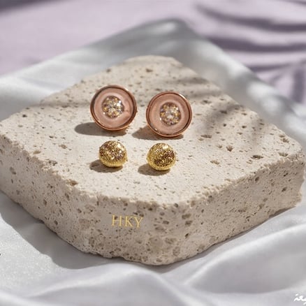 حلق خرز دائري صغير بتصميم بسيط وأنيق_image_0