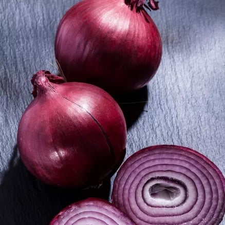 بصل أحمر