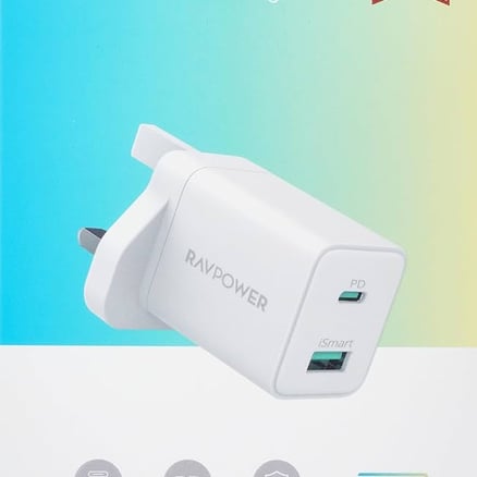 RavPower 20W wall charger