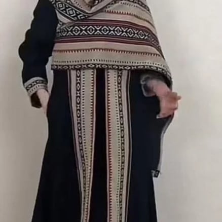 عبايات شويه تصميم مناسب ليوم التاسيس