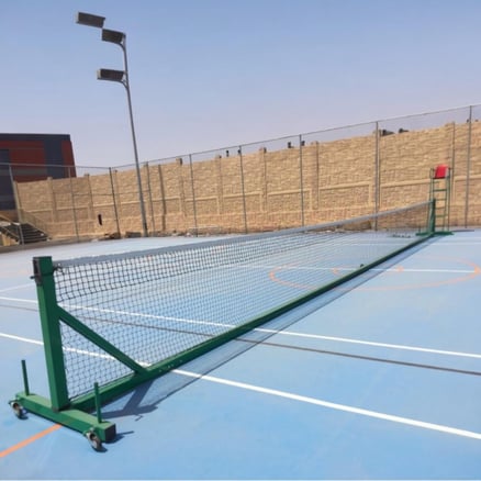 Trasportable tennis net system with Net