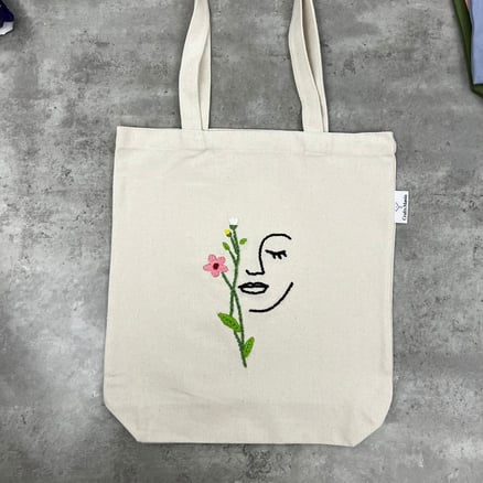 شنطة توتي باج