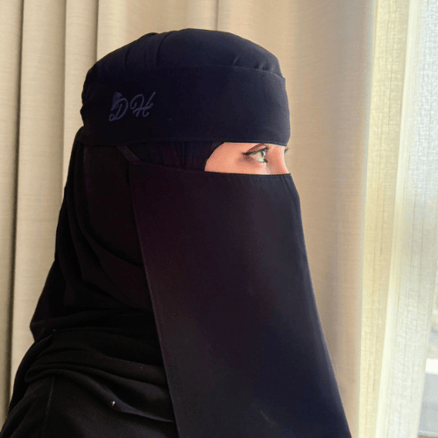 نقاب_image_0