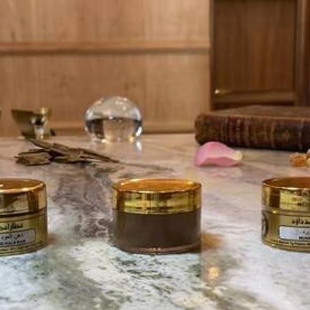 فازلين عطري | ترطيب بلمسة فخامة_image_0