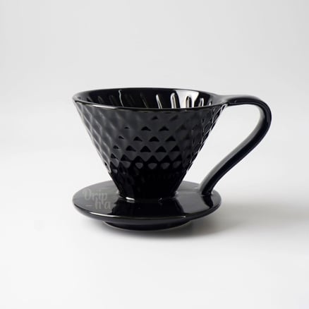 قمع قهوة v60 سراميك بـ لون اسود