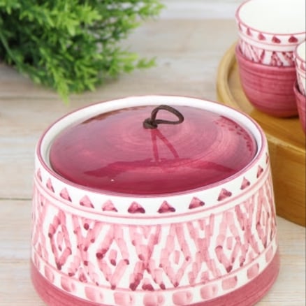 Red Serving box