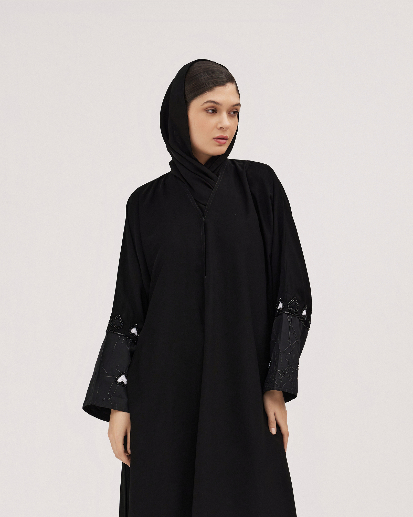 عباية ملكي سوداء