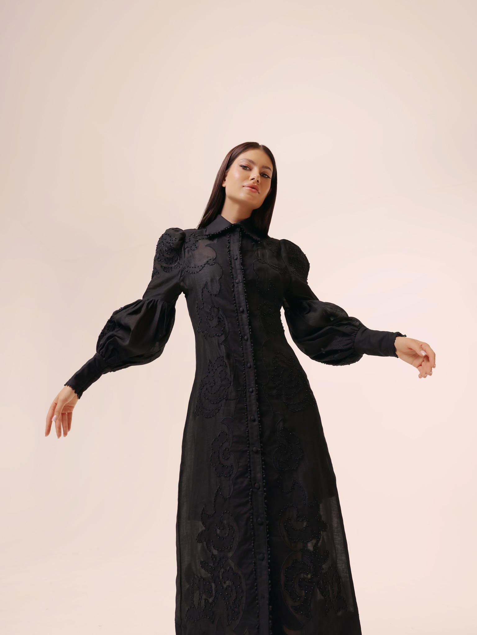 Branching-Out-Maxi- Black