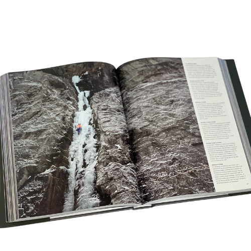 DECORATION BOOK