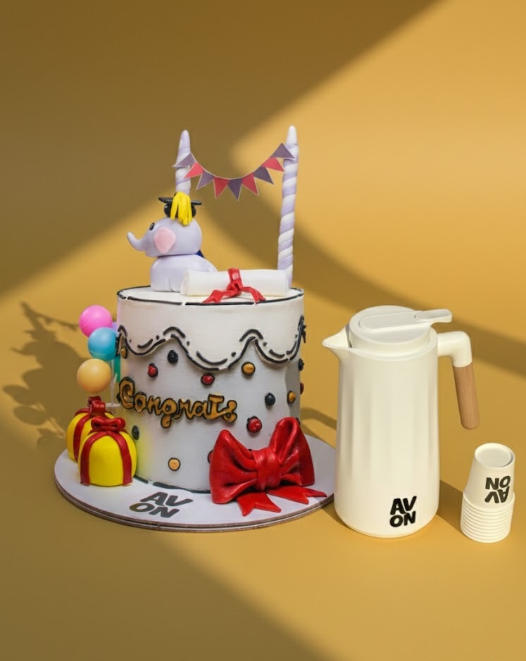 Luxury Graduation Cake