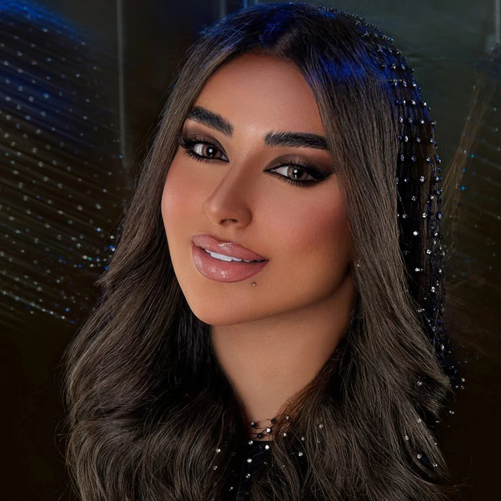  عدسات ملونة من امارا - سانست 