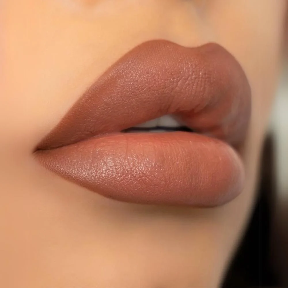  ريفلوشن قلوس ملمع شفاه باوت بومب شيمر- espresso cool nude 