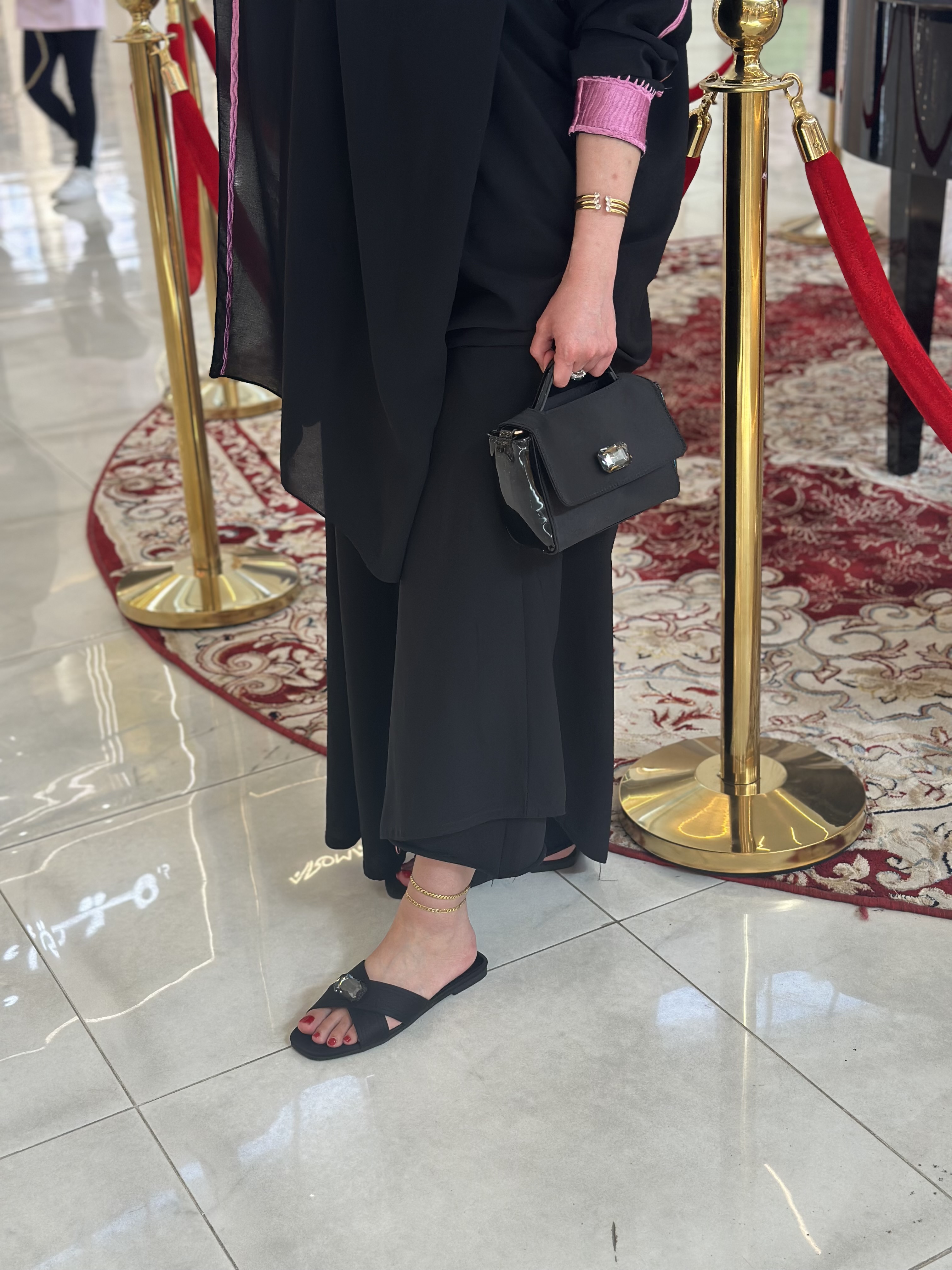 Allure Flat Black