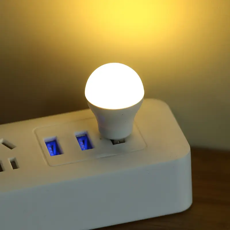 مصباح صغير  يعمل على ال USB 
