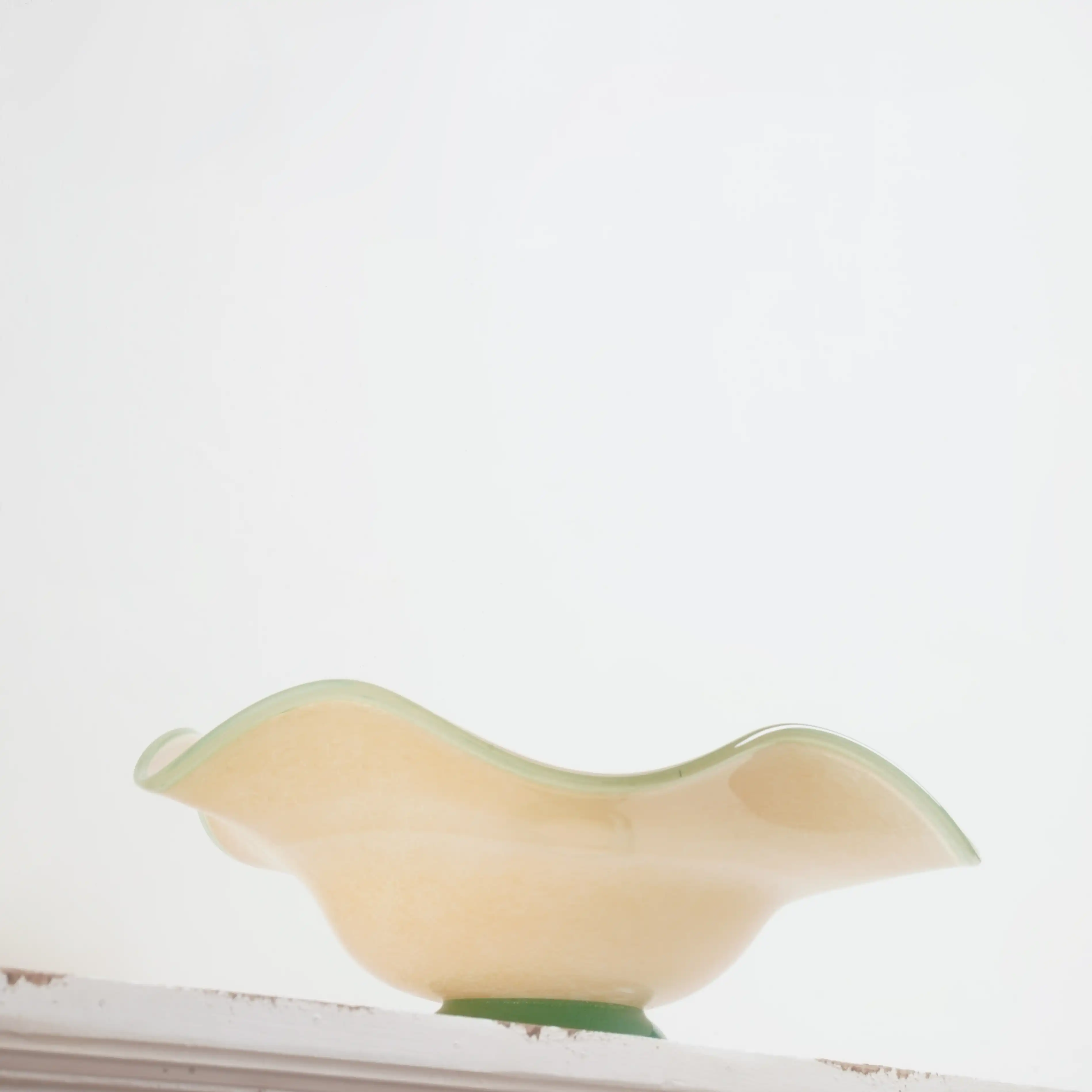  صحن تقديم ديكوري فاخر – أخضر (35×35×13 سم) 