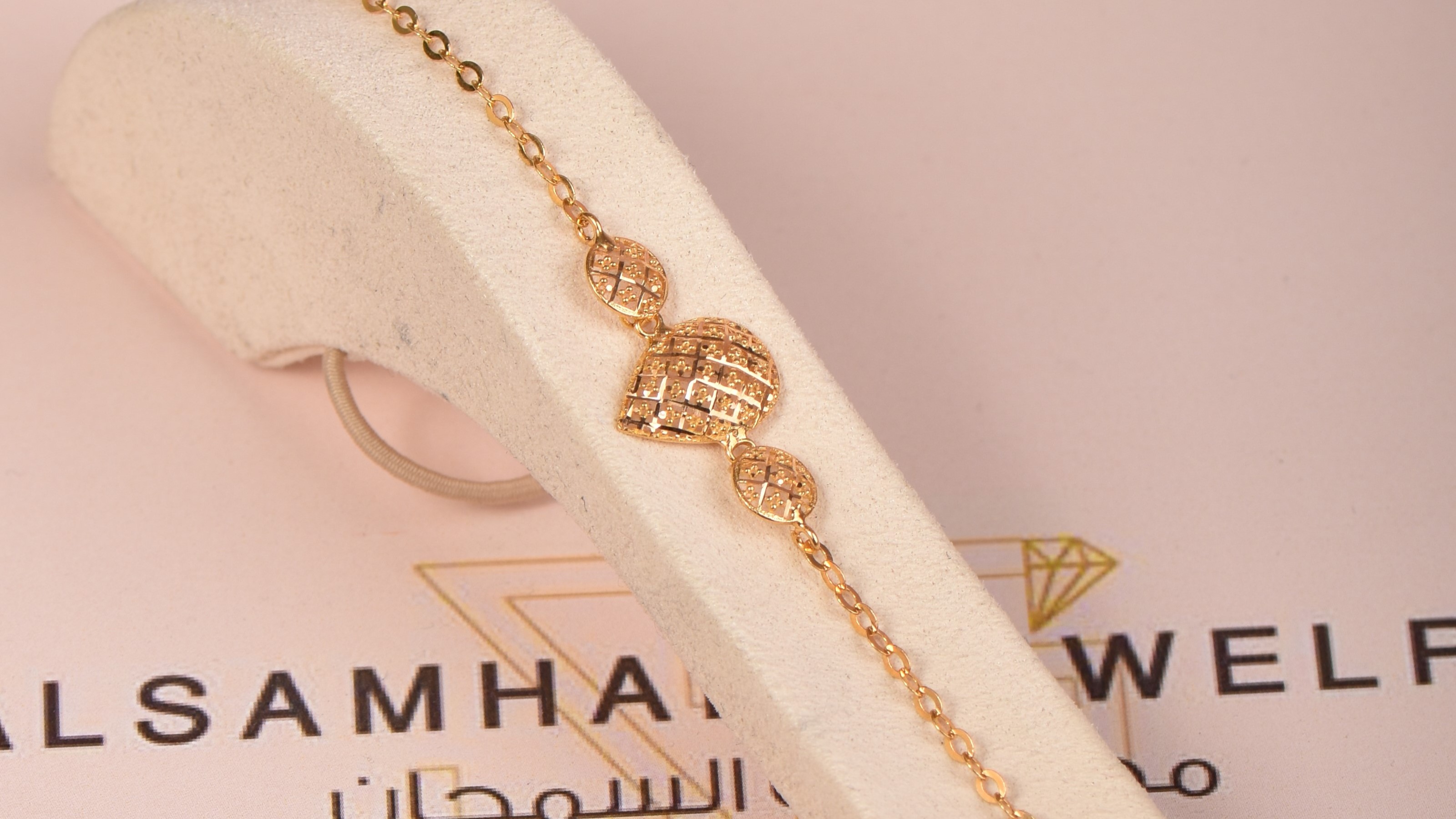  سوارة عيار 21 