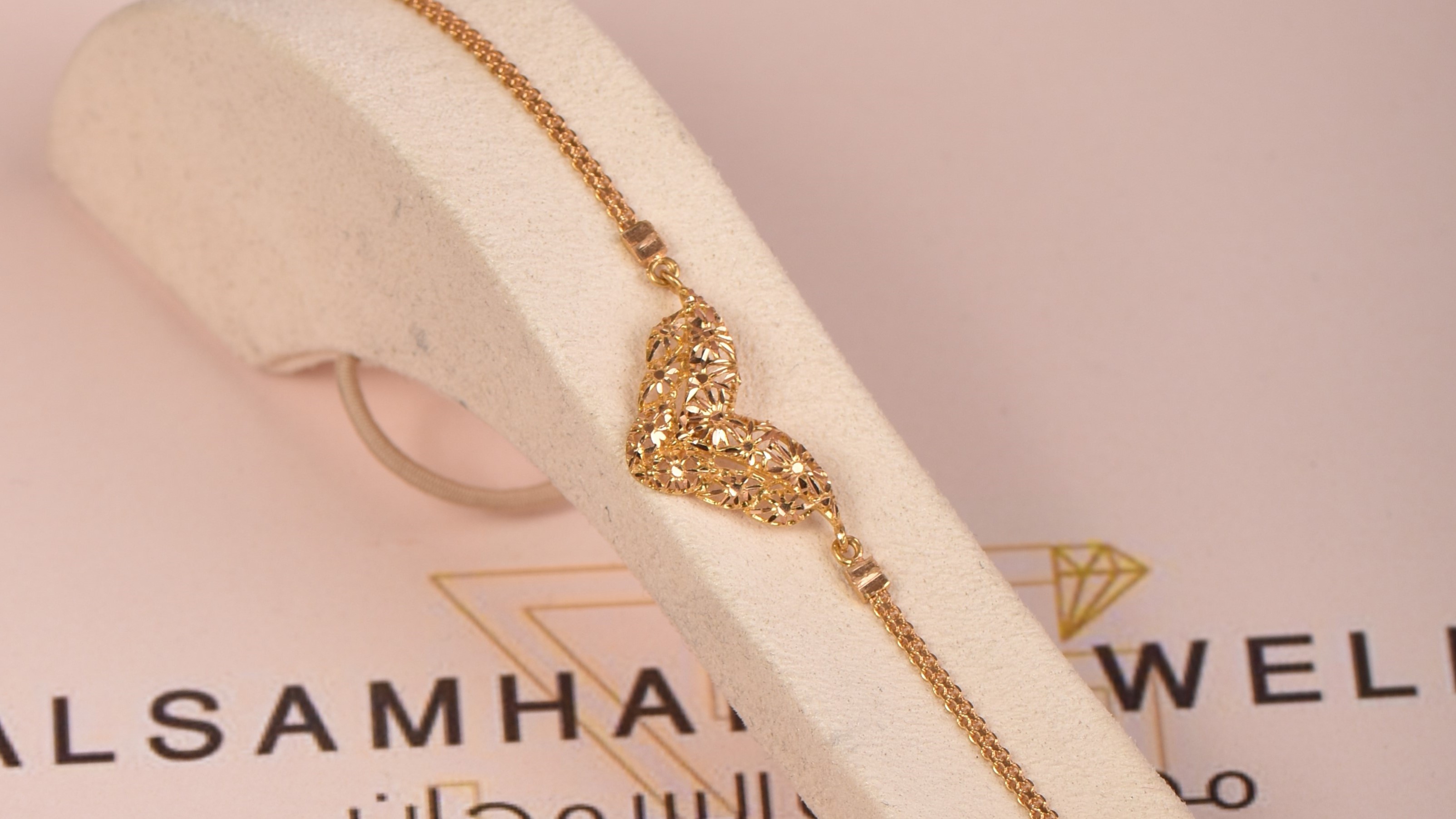  سوارة عيار 21 