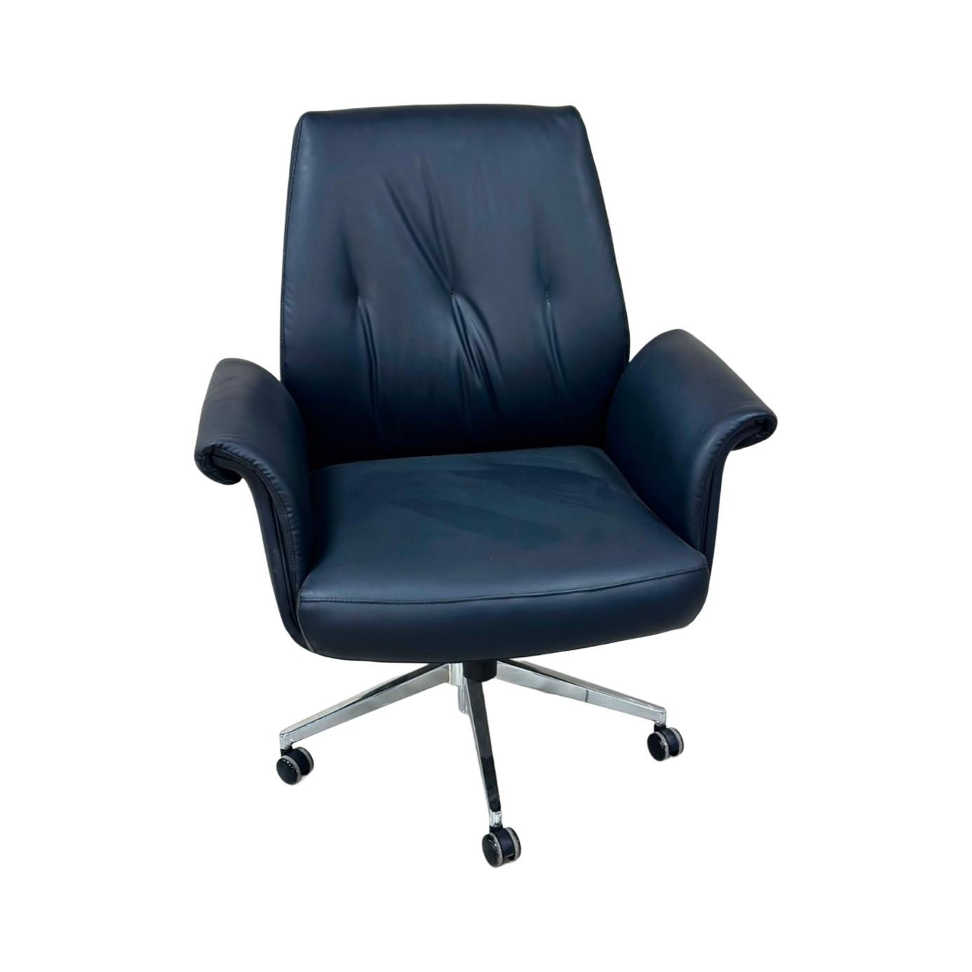  Multi-color office chair in black with wide armrests by Lamsat Furnishing 