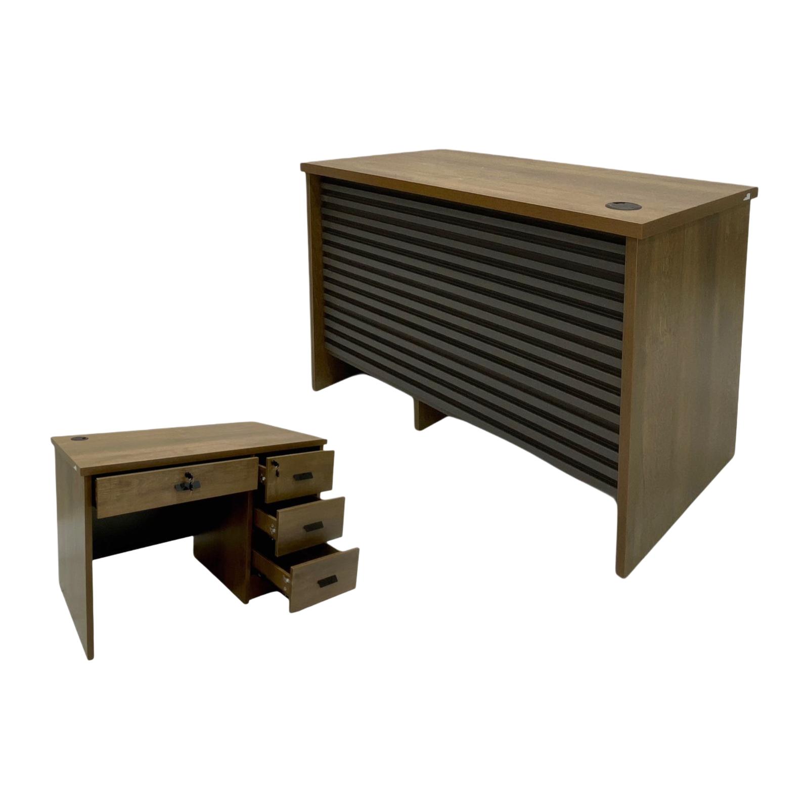  120 cm wood brown and black work desk by Lamsat Furniture 