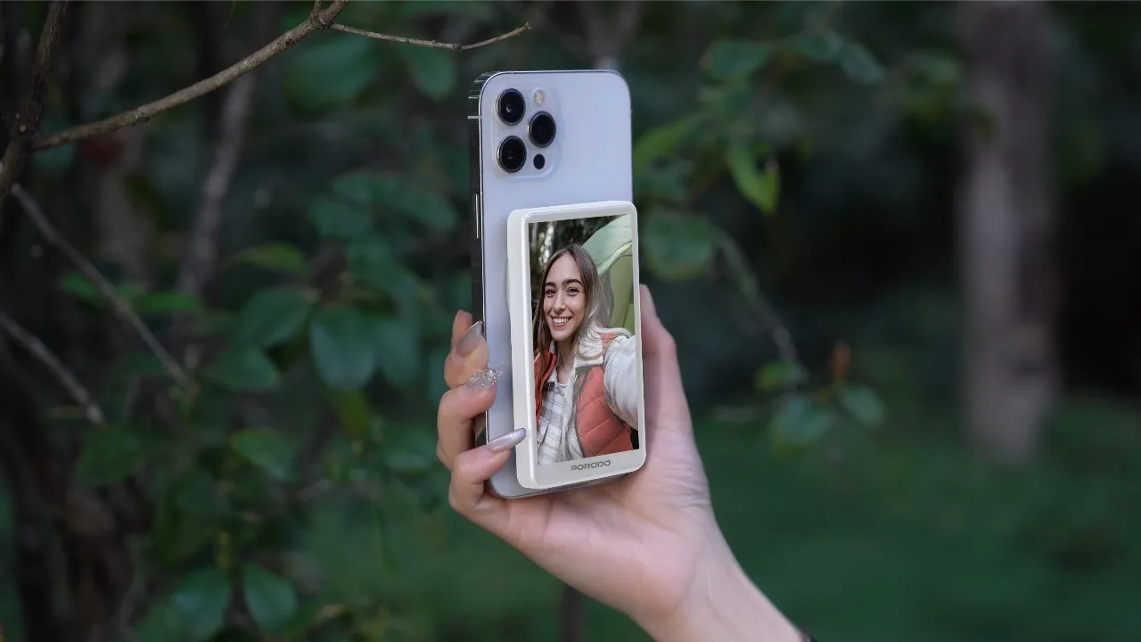 Porodo Lifestyle Selfie Screen Monitor Magnetic Mirroring Device