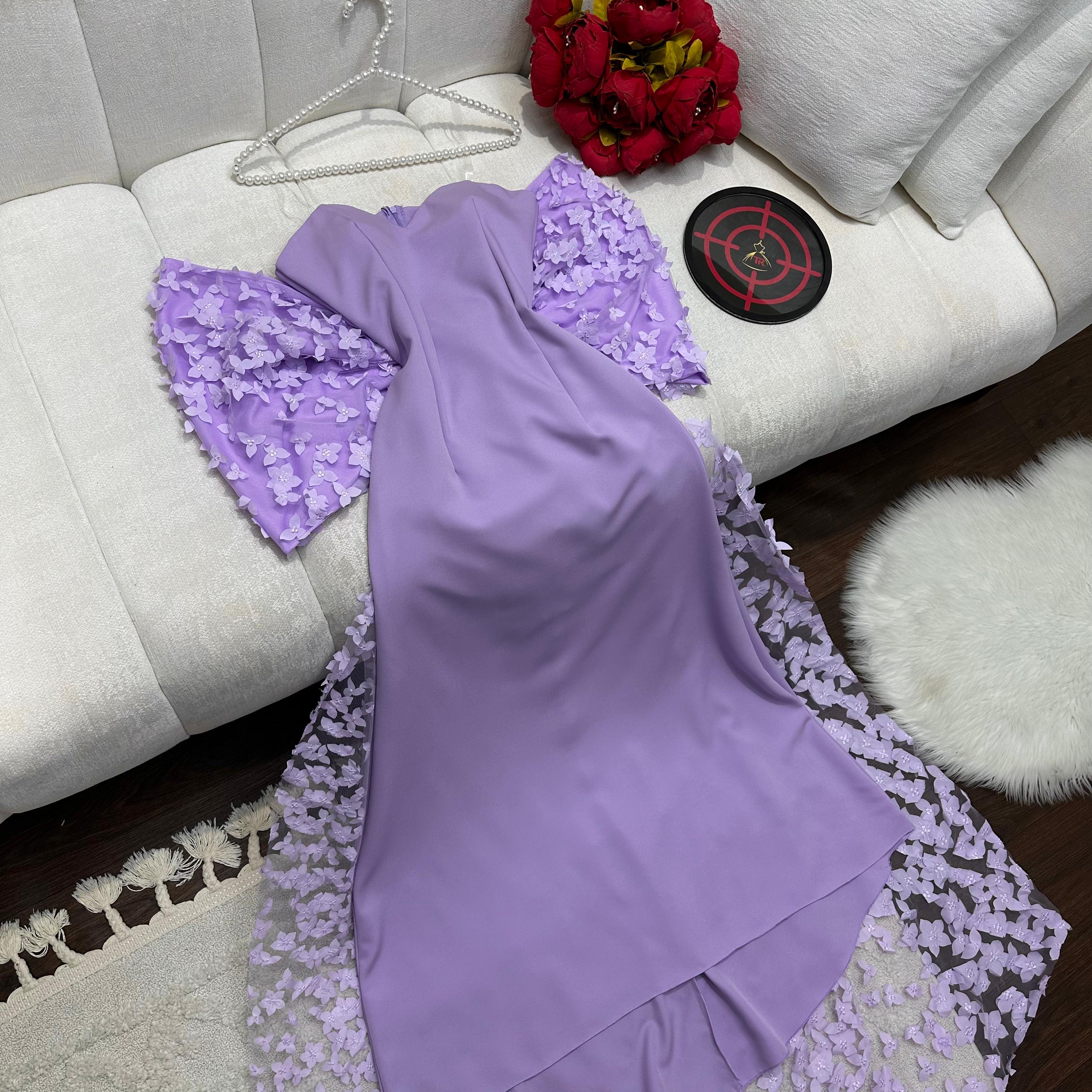  فستان سهرة موف باربي ذيل ورود  