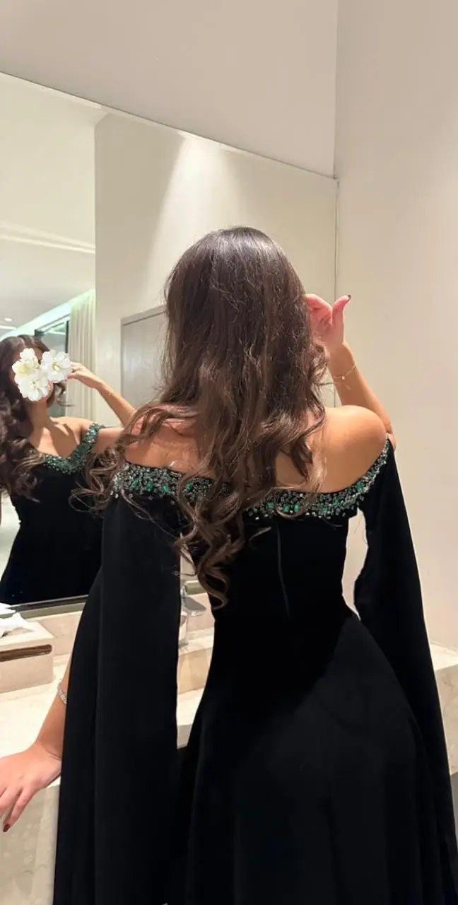  فستان سهرة باربي تطريز يدوي  