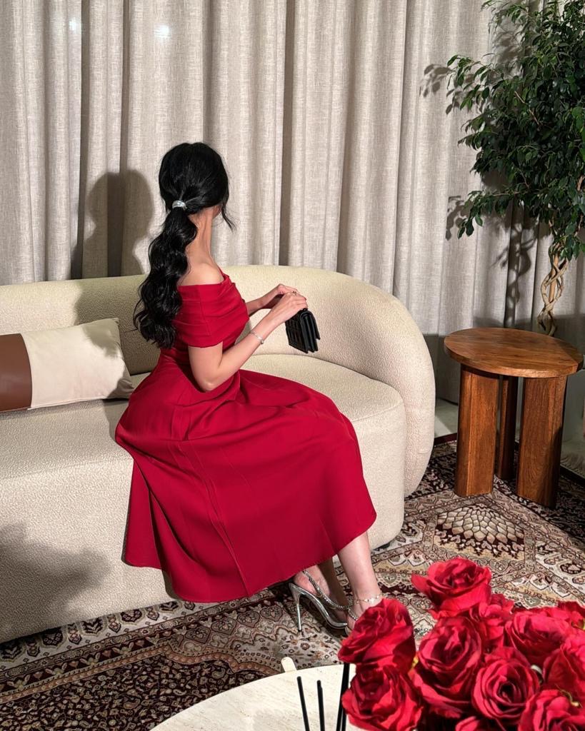  فستان سهرة احمر راقي ميد 