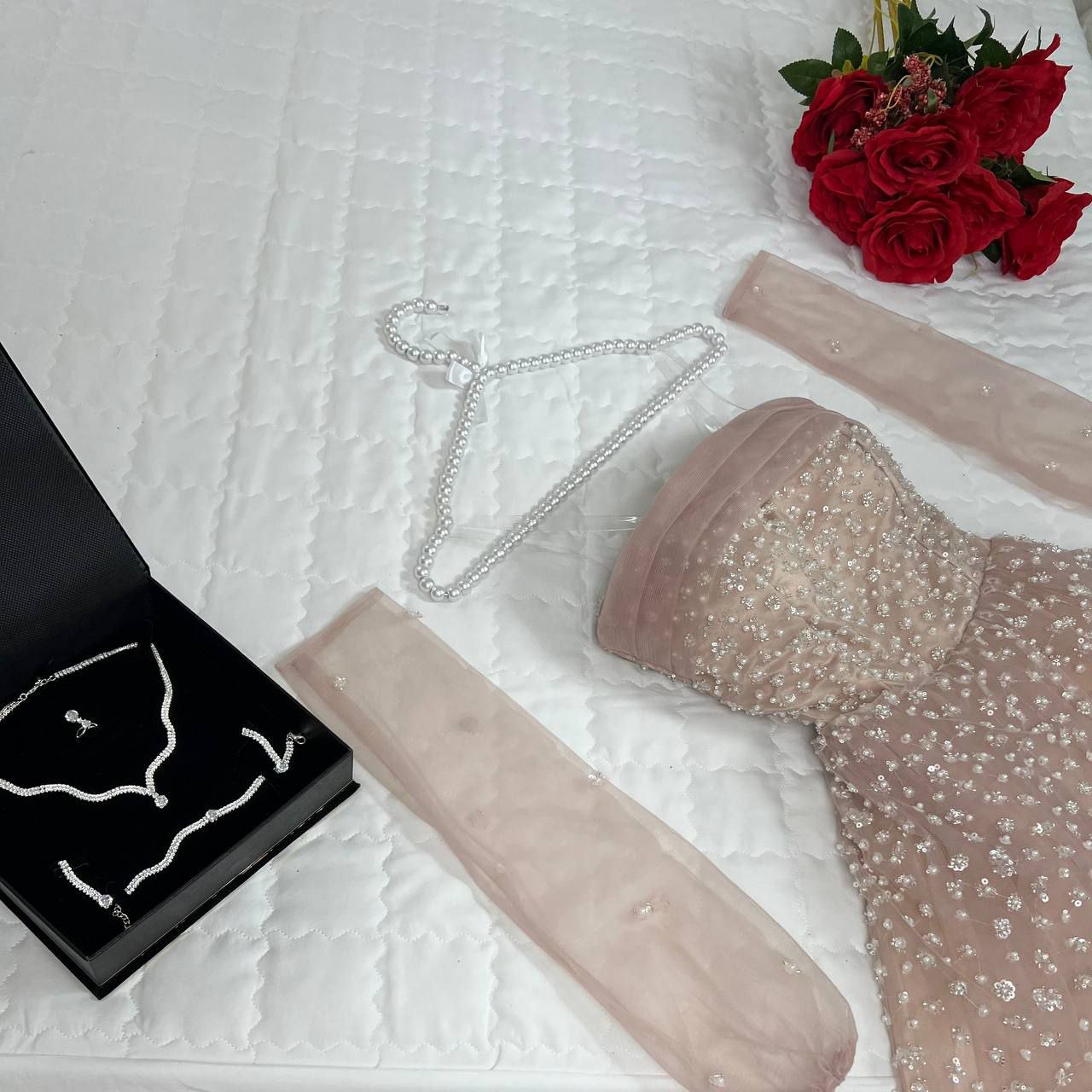  فستان سهرة ثقيل راقي خرز كامل 