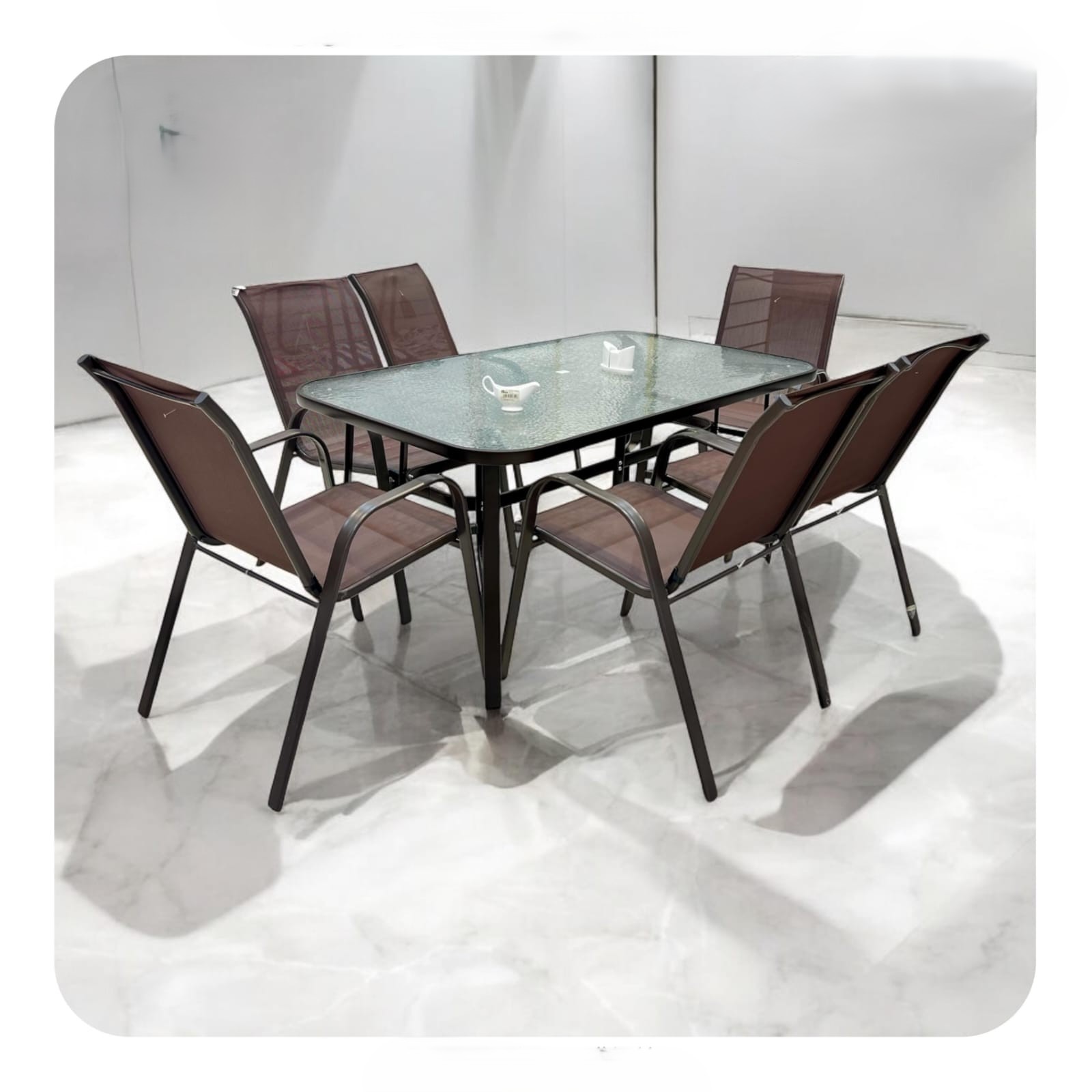  طقم طاولة خارجية زجاج مع 6 كراسي مقاس 70*90*150  سم 