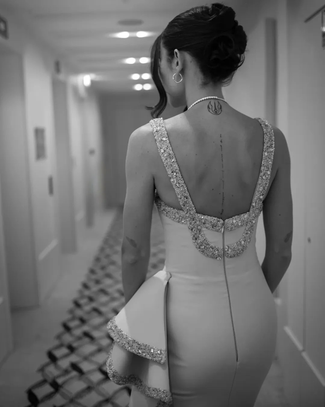 فستان سهرة فخم مناسب للمناسبات الفخمة