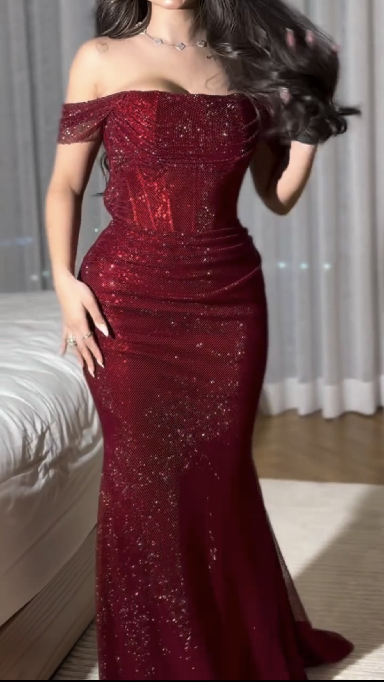 فستان سهرة فخم بلوك جديد