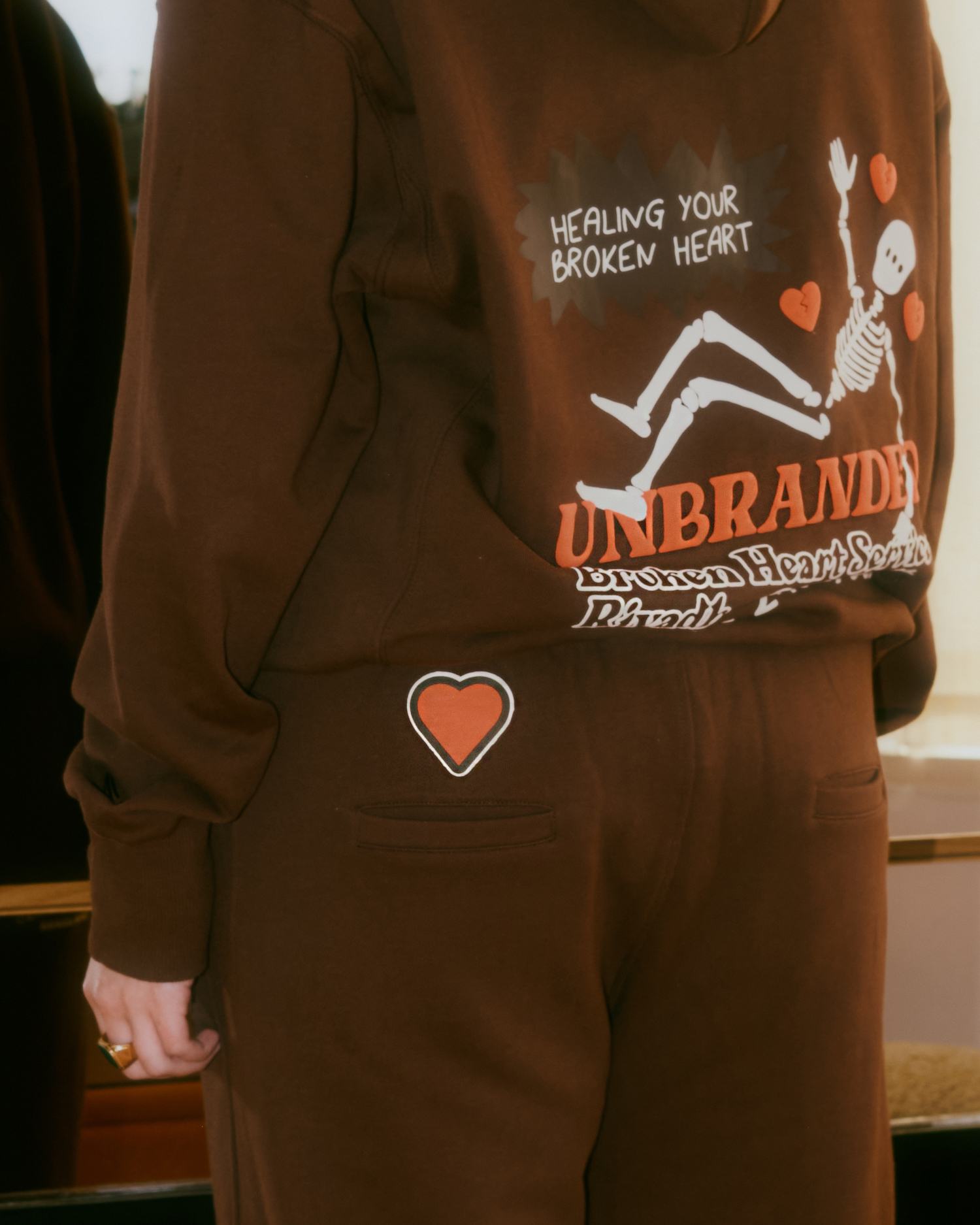 HEARTS BROWN JOGGERS