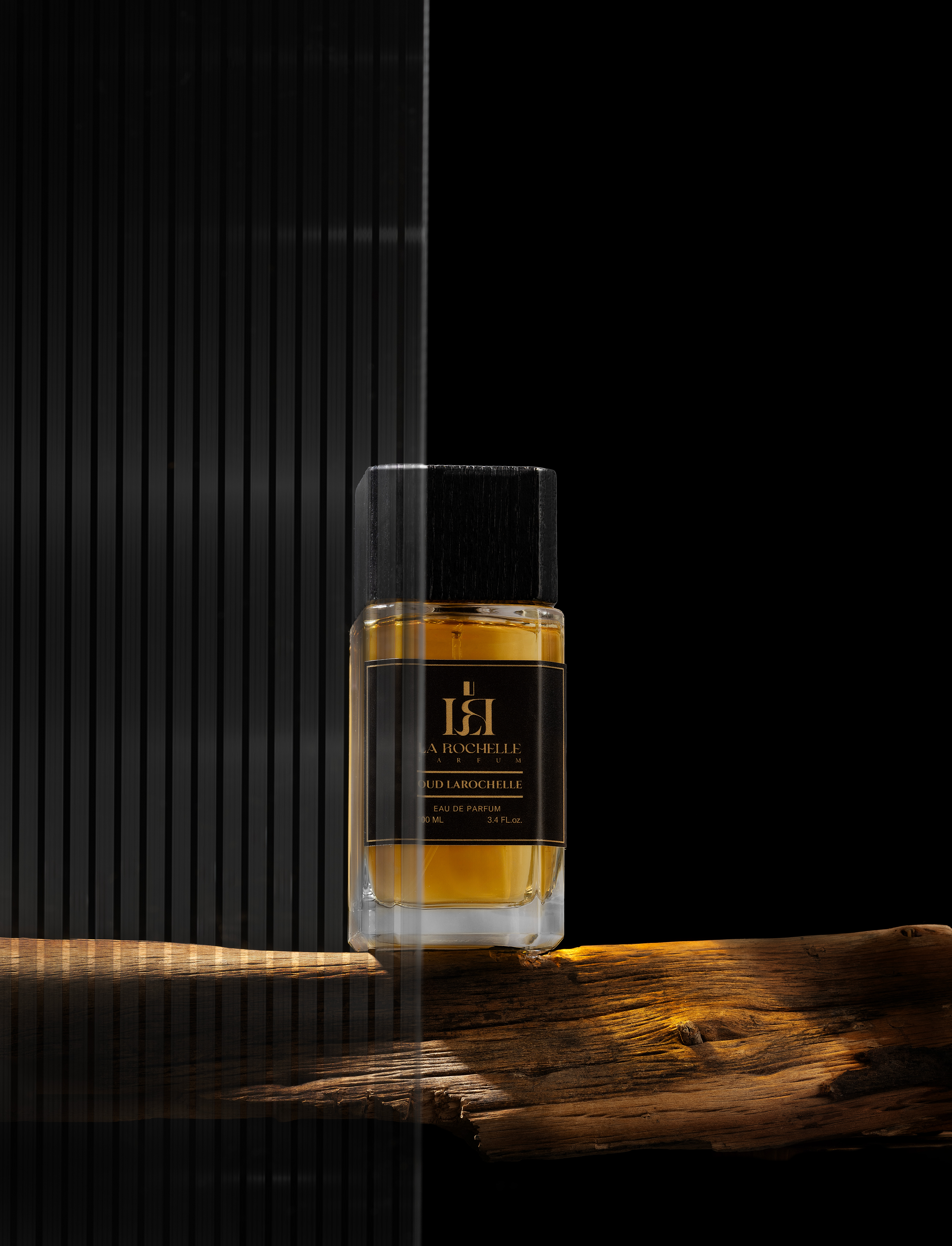 عطر OUD LAROCHELLE