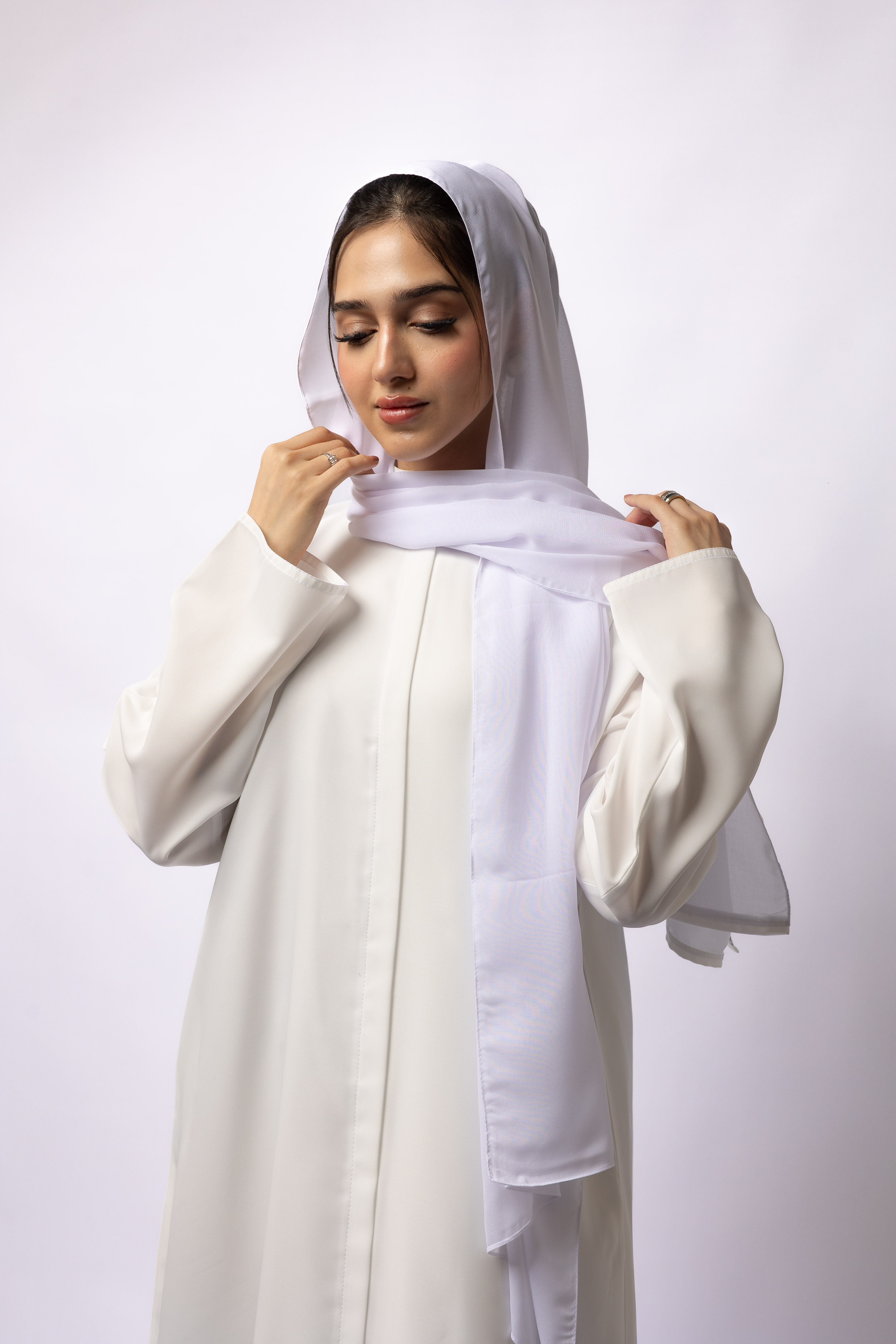  عباية العمرة أبيض 0044 