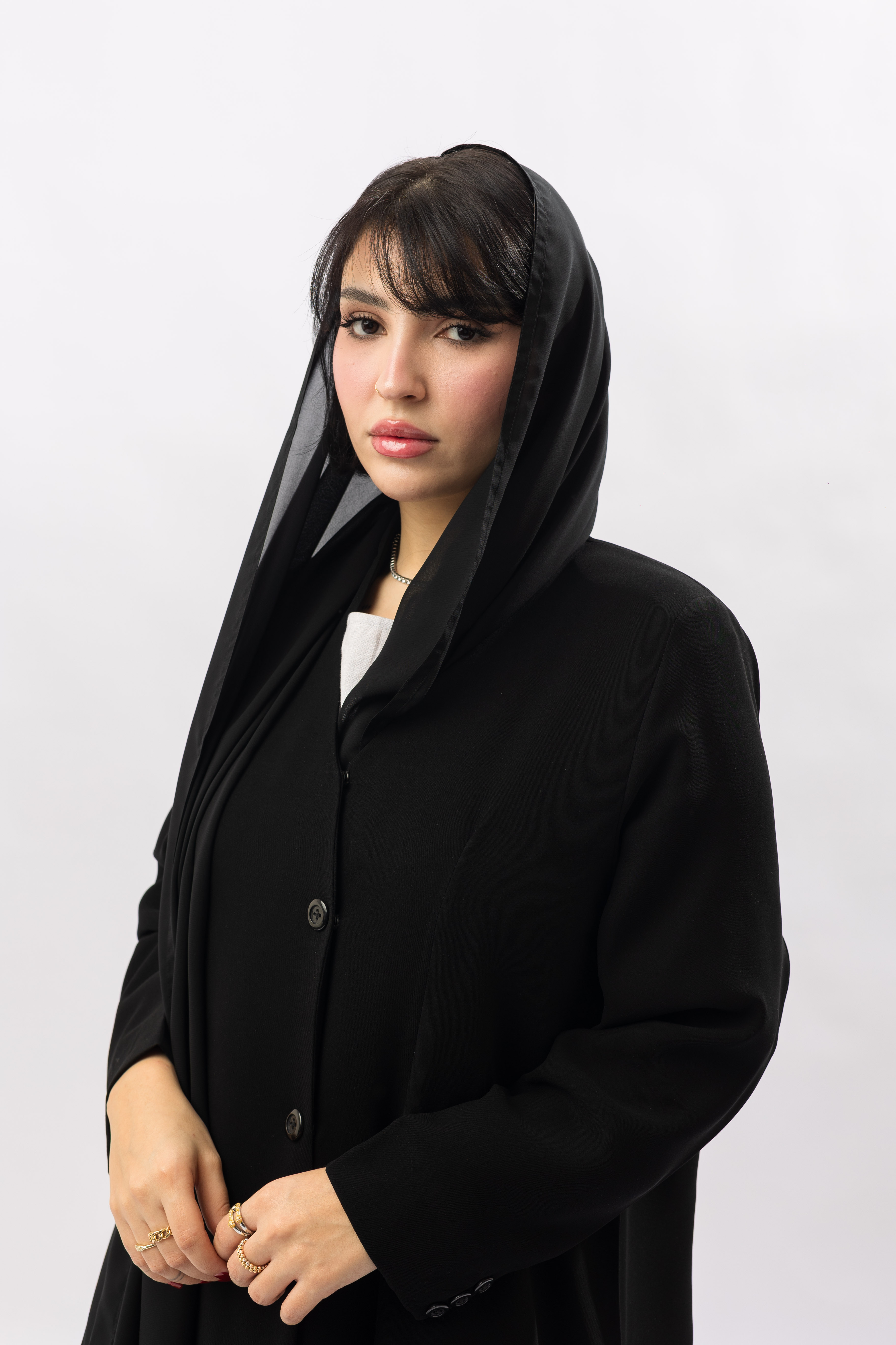  الوفاء 0026 ، عباية بليزر اسود 