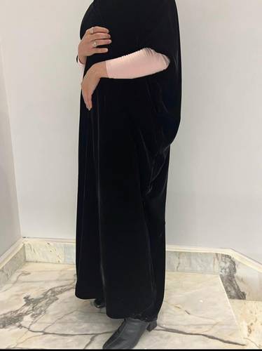 Winter Abaya, Butterfly Design, Velvet, Stretch Sleeves