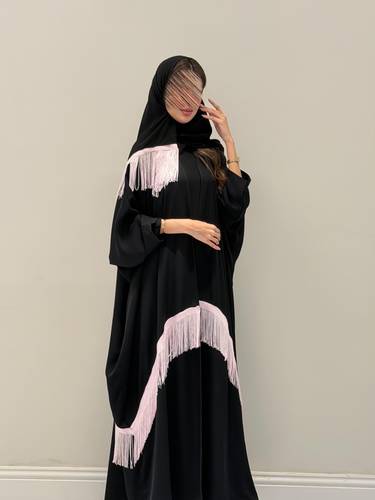 عباية مع هدب