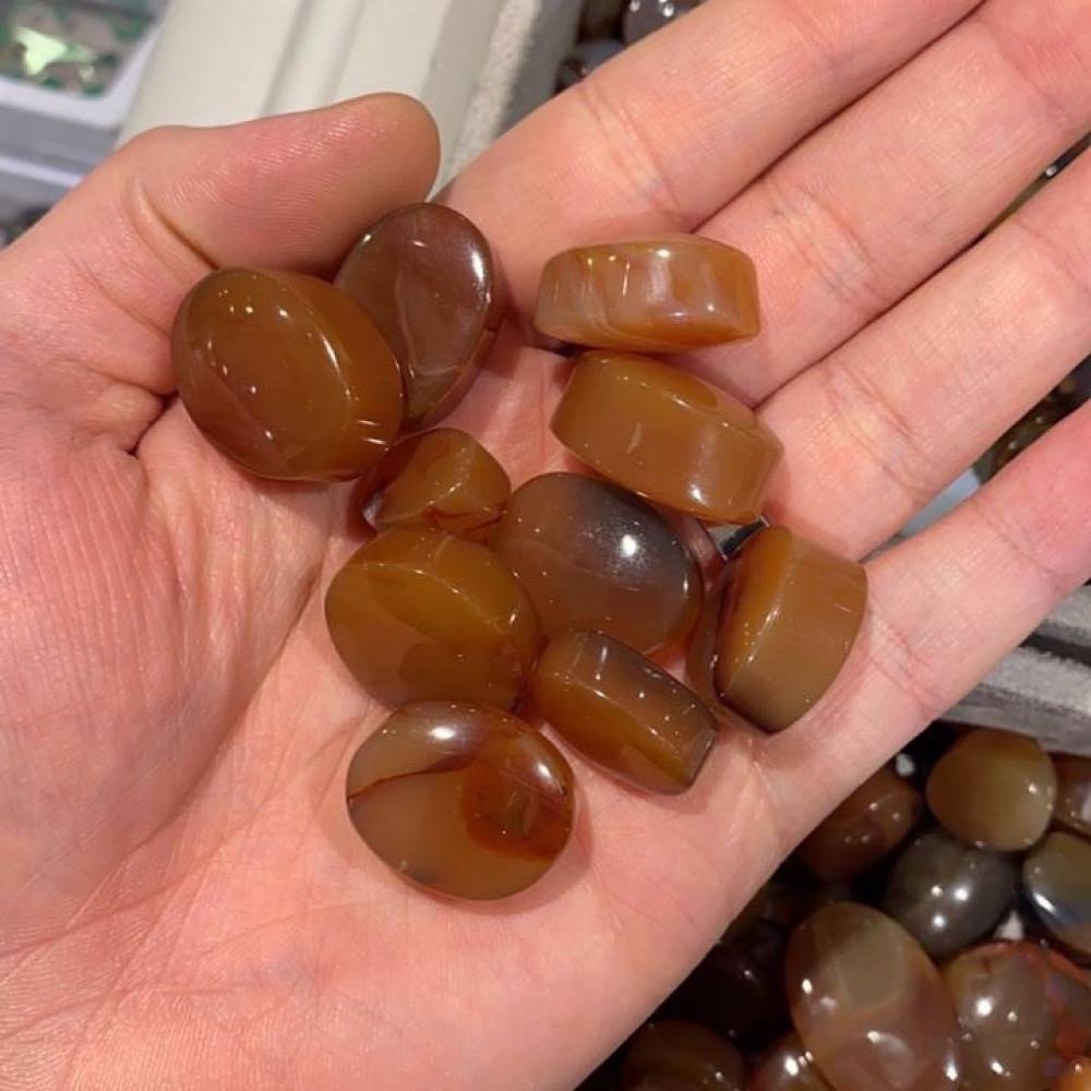 فصوص عقيق يمني بي الحبه طبيعي 